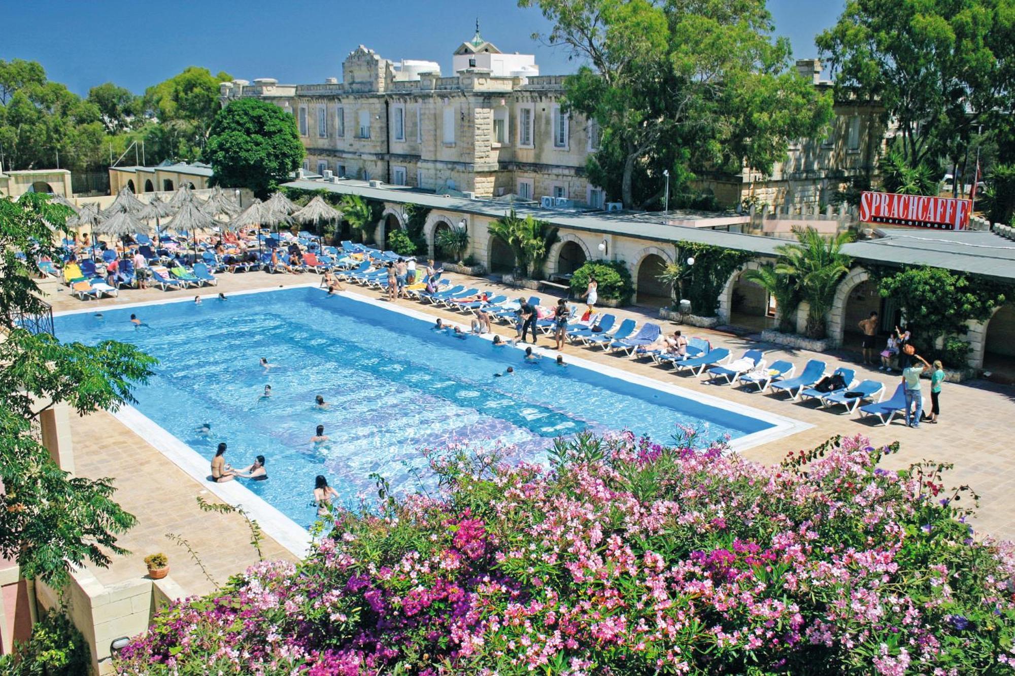 Sc Club Village 3*